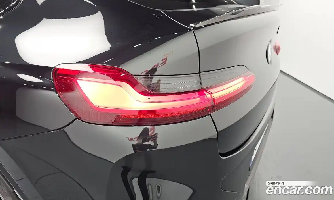 BMW X4M 2023 3.0 автомат (гидро), фото 9