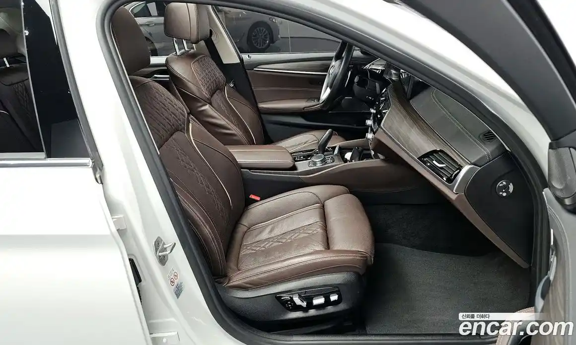 BMW 5 серия 2020 2.0 автомат (гидро), фото 13