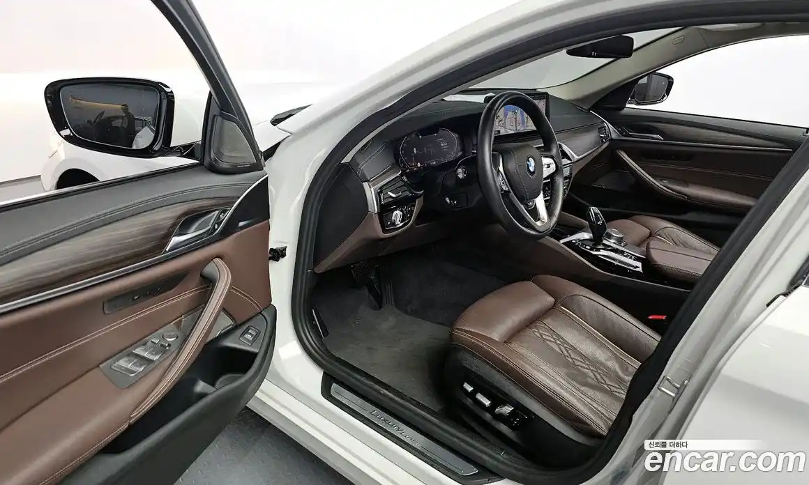 BMW 5 серия 2020 2.0 автомат (гидро), фото 17