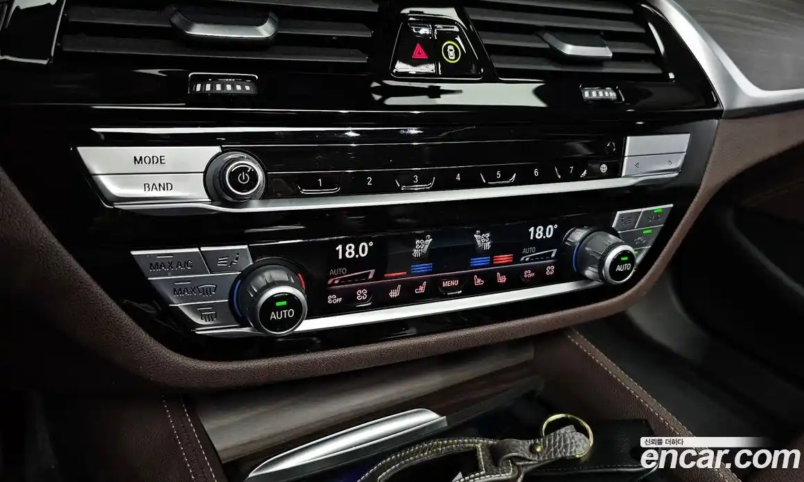 BMW 5 серия 2020 2.0 автомат (гидро), фото 28