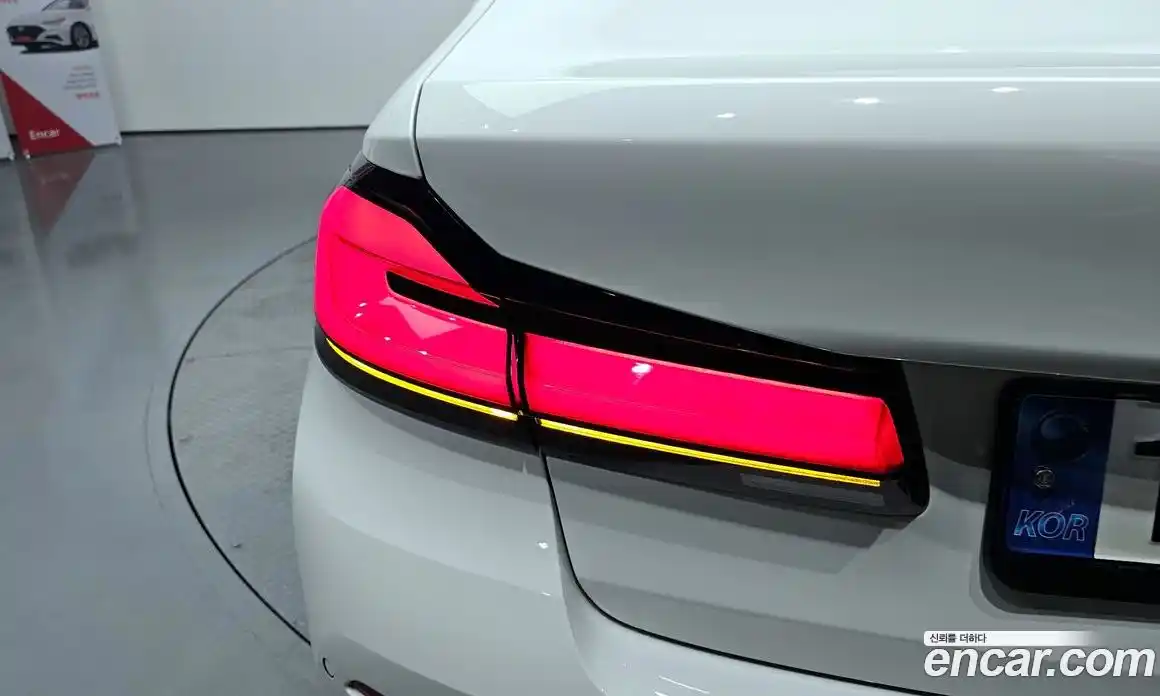 BMW 5 серия 2020 2.0 автомат (гидро), фото 9