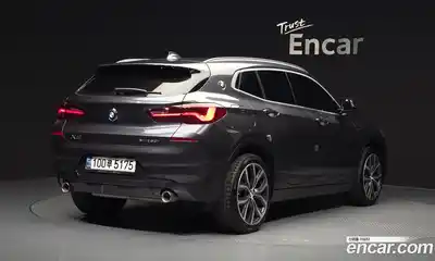 BMW X2 2021 2.0 автомат (гидро), миниатюра 2