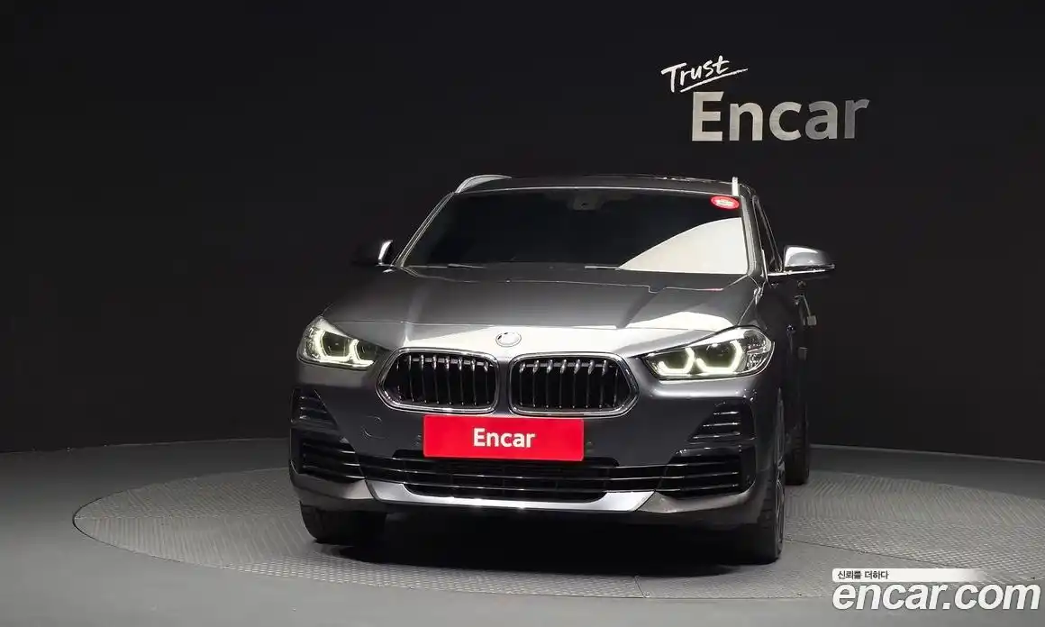 BMW X2 2021 2.0 автомат (гидро), фото 3