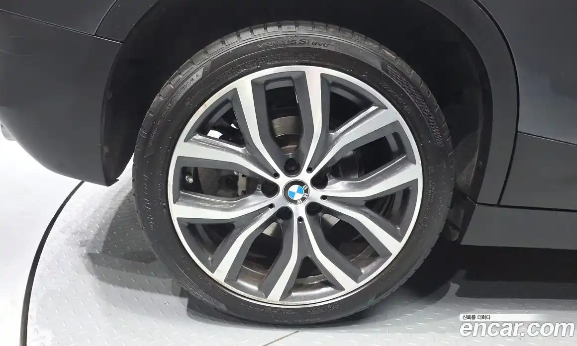 BMW X2 2021 2.0 автомат (гидро), фото 5