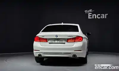 BMW 5 серия 2019 2.0 автомат (гидро), миниатюра 4