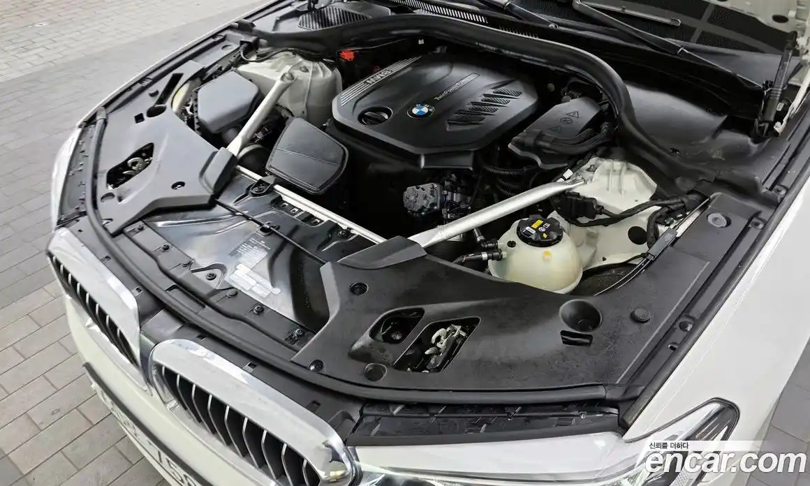 BMW 5 серия 2019 2.0 автомат (гидро), фото 6