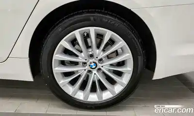 BMW 5 серия 2019 2.0 автомат (гидро), миниатюра 7