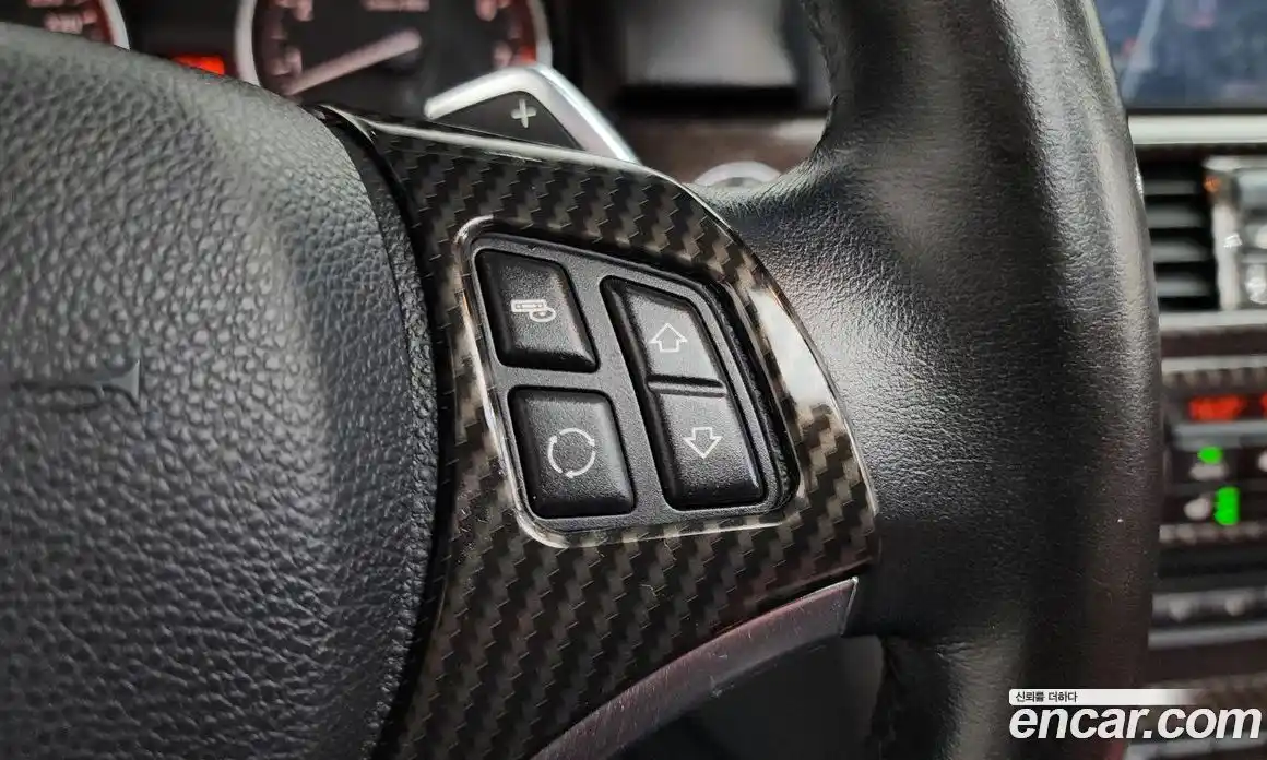 BMW 3 серия 2011 3.0 автомат (гидро), фото 16
