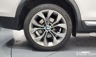 BMW X4 2015 2.0 автомат (гидро), миниатюра 5