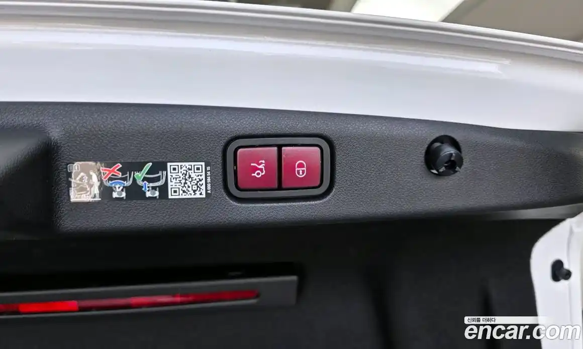 Mercedes-Benz E-Class 2025 2.0 автомат (гидро), фото 30