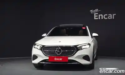 Mercedes-Benz E-Class 2025 2.0 автомат (гидро), миниатюра 3