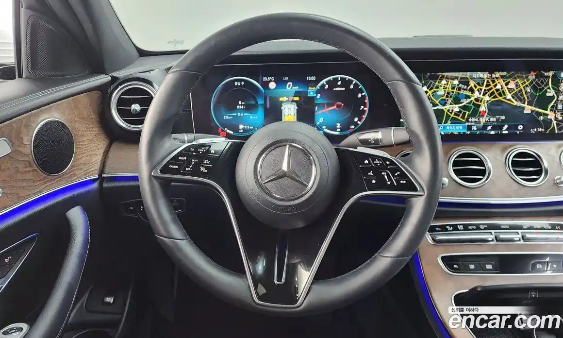 Mercedes-Benz E-Class 2023 2.0 автомат (гидро), фото 13