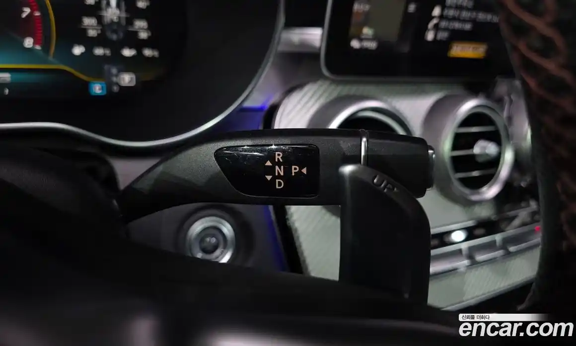 Mercedes-Benz C-Class 2019 3.0 гидро, фото 12 Mercedes-Benz C-Class 2019 3.0 гидро, фото 12