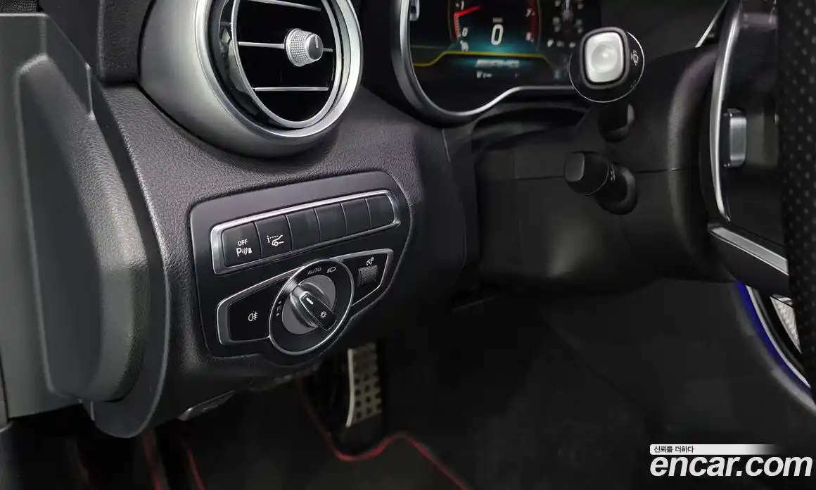Mercedes-Benz C-Class 2019 3.0 гидро, фото 25 Mercedes-Benz C-Class 2019 3.0 гидро, фото 25