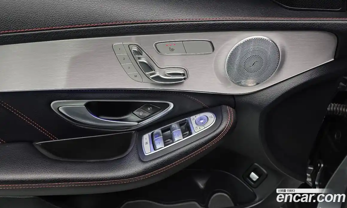 Mercedes-Benz C-Class 2019 3.0 гидро, фото 27 Mercedes-Benz C-Class 2019 3.0 гидро, фото 27