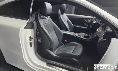 Mercedes-Benz E-Class 2022 3.0 автомат (гидро), миниатюра 12