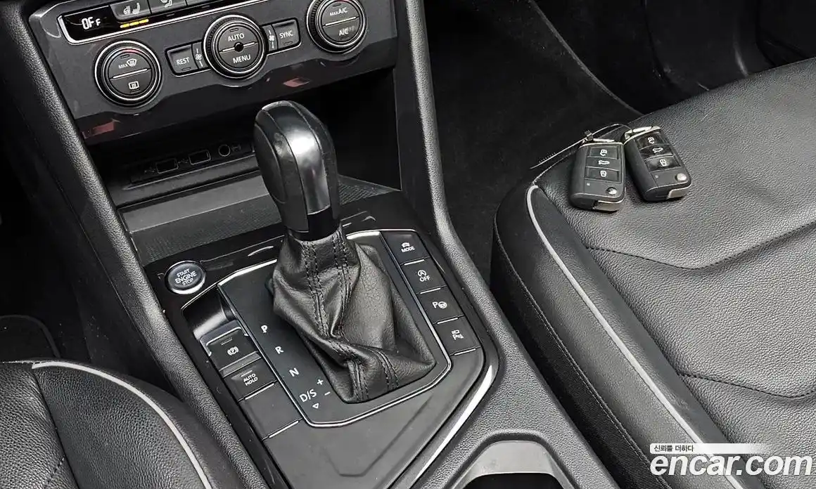 Volkswagen Tiguan 2020 2.0 автомат (гидро), фото 12