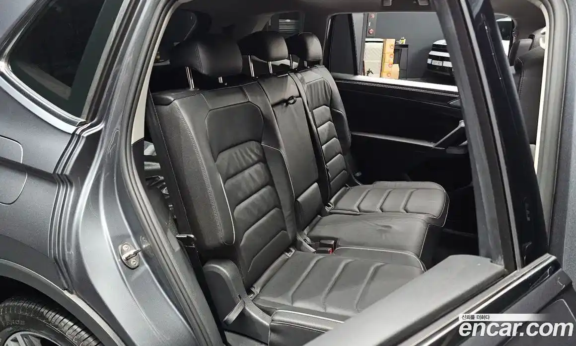 Volkswagen Tiguan 2020 2.0 автомат (гидро), фото 16