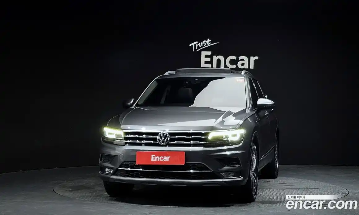 Volkswagen Tiguan 2020 2.0 автомат (гидро), фото 3
