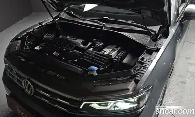 Volkswagen Tiguan 2020 2.0 автомат (гидро), миниатюра 6
