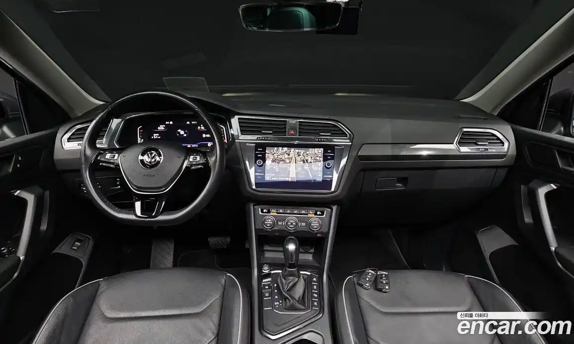 Volkswagen Tiguan 2020 2.0 автомат (гидро), фото 10
