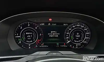 Volkswagen Passat 2018 2.0 автомат (гидро), миниатюра 10