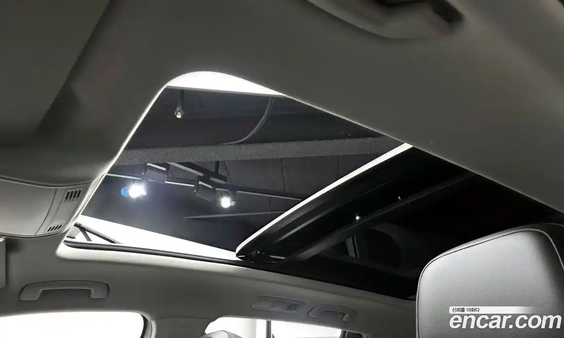 Volkswagen Tiguan 2022 2.0 автомат (гидро), фото 18