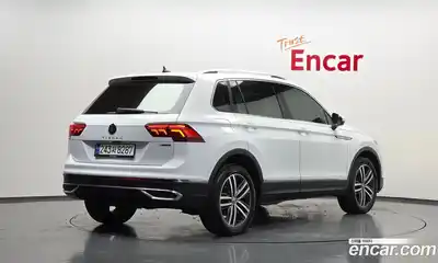 Volkswagen Tiguan 2022 2.0 автомат (гидро), миниатюра 2