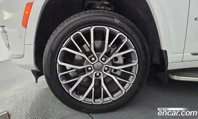Jeep Cherokee 2022 3.6 автомат (гидро), миниатюра 5