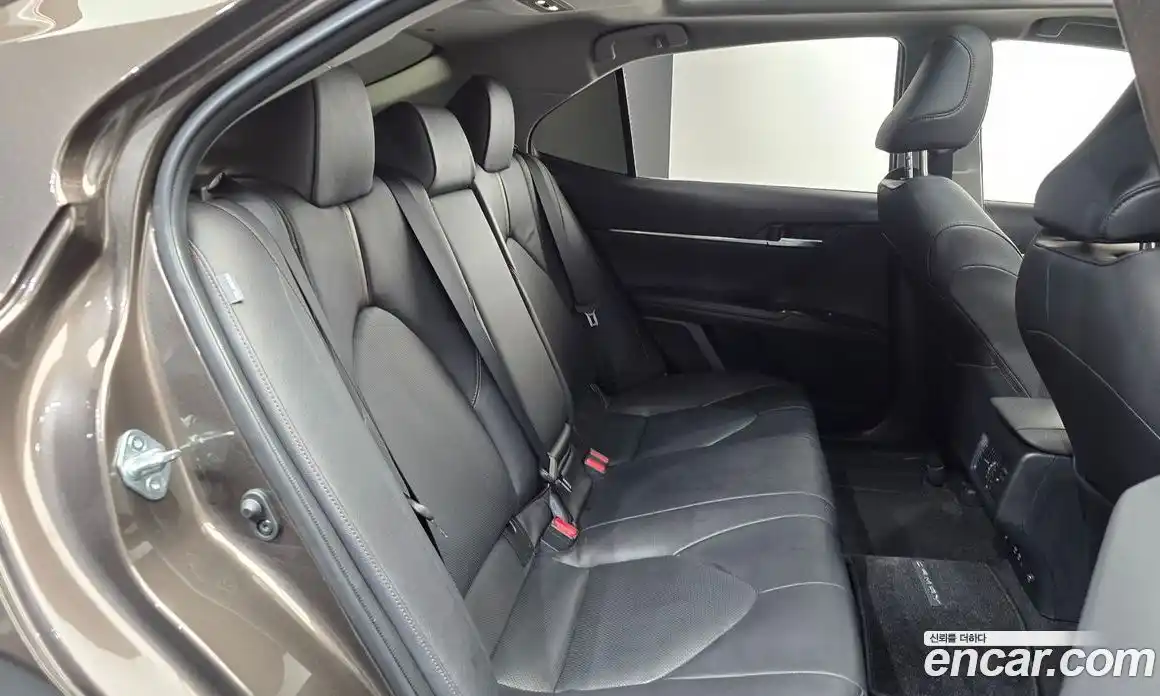 Toyota Camry 2019 2.5 автомат (гидро), фото 16 Toyota Camry 2019 2.5 автомат (гидро), фото 16