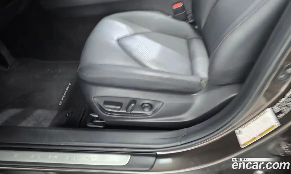 Toyota Camry 2019 2.5 автомат (гидро), фото 27 Toyota Camry 2019 2.5 автомат (гидро), фото 27