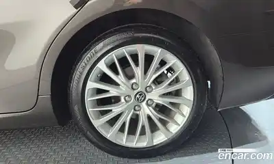 Toyota Camry 2019 2.5 автомат (гидро), миниатюра 6 Toyota Camry 2019 2.5 автомат (гидро), миниатюра 6