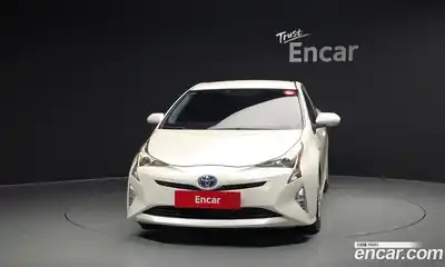 Toyota Prius 2016 1.8 автомат (гидро), миниатюра 3 Toyota Prius 2016 1.8 автомат (гидро), миниатюра 3