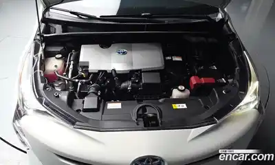 Toyota Prius 2016 1.8 автомат (гидро), миниатюра 6 Toyota Prius 2016 1.8 автомат (гидро), миниатюра 6