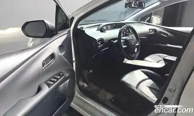 Toyota Prius 2016 1.8 автомат (гидро), миниатюра 10 Toyota Prius 2016 1.8 автомат (гидро), миниатюра 10