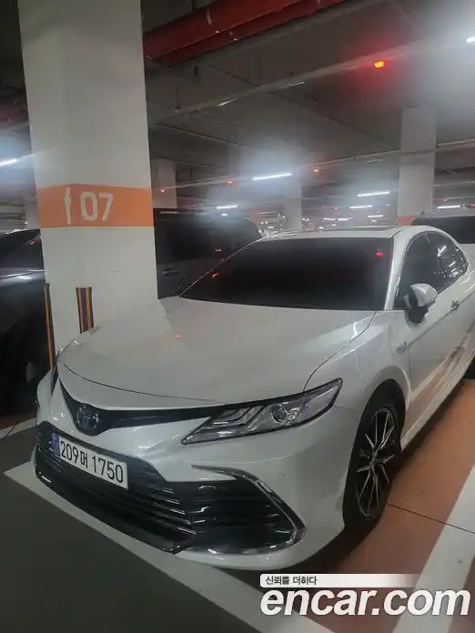 Toyota Camry 2024 2.5 автомат (гидро), фото 1 Toyota Camry 2024 2.5 автомат (гидро), фото 1