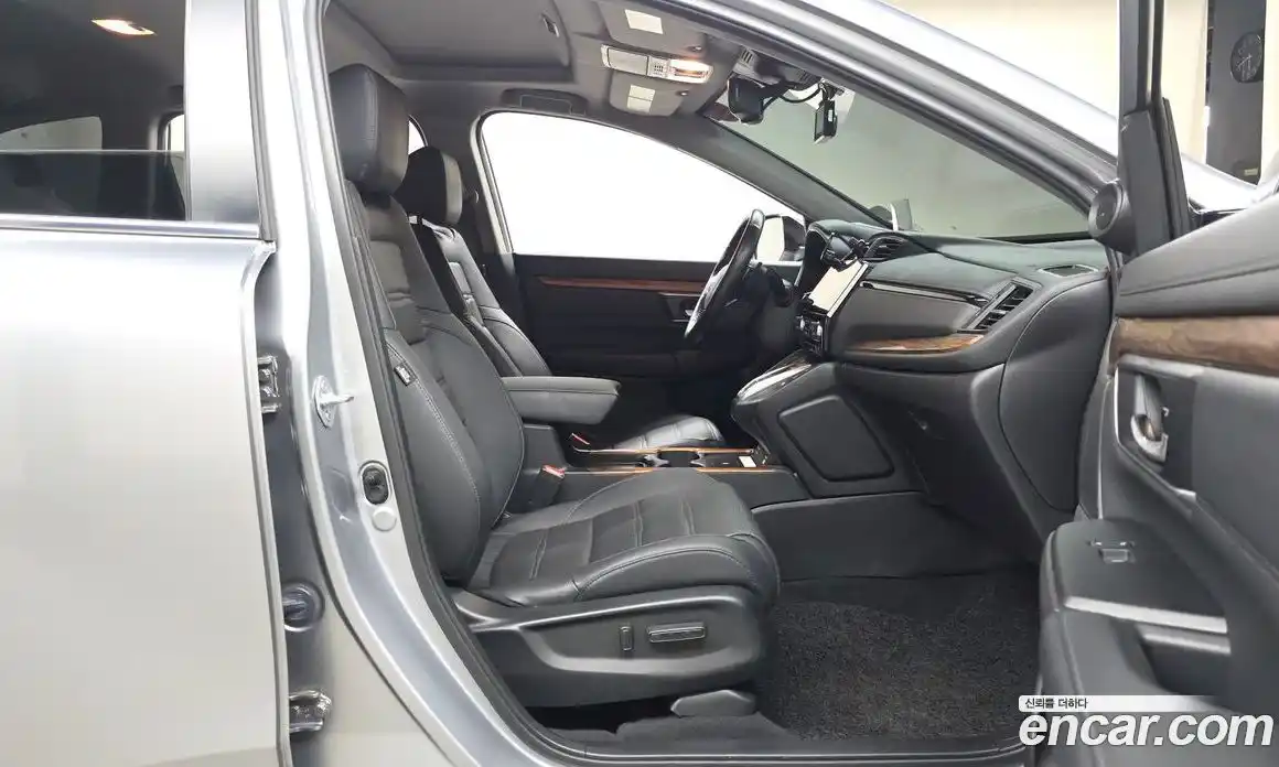 Honda CR-V 2021 2.0 автомат (гидро), фото 16