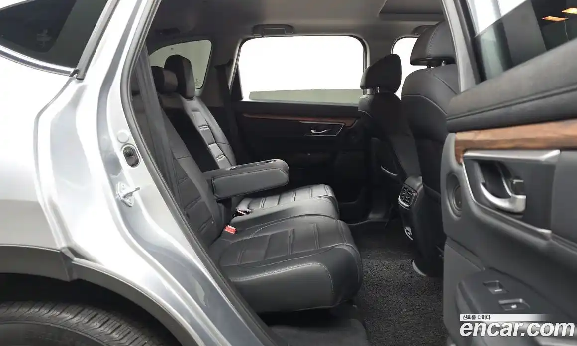 Honda CR-V 2021 2.0 автомат (гидро), фото 17