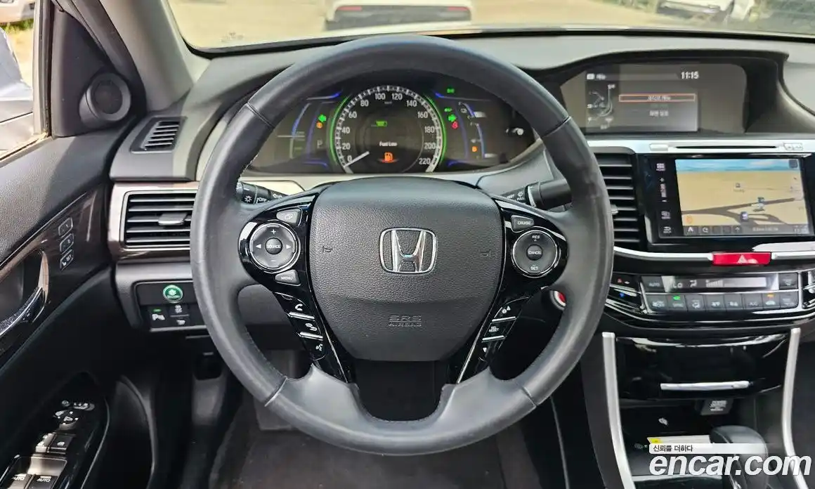 Honda Accord 2017 2.0 автомат (гидро), фото 12