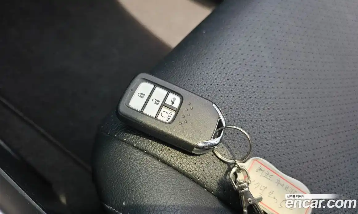 Honda Accord 2017 2.0 автомат (гидро), фото 15