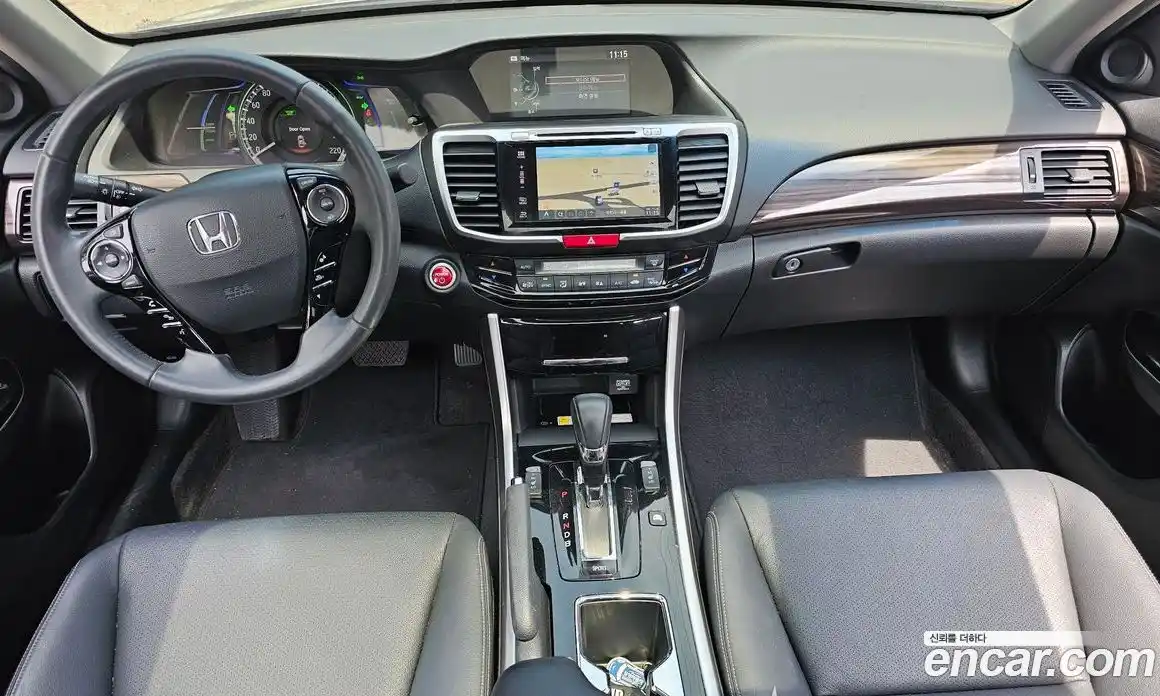 Honda Accord 2017 2.0 автомат (гидро), фото 7