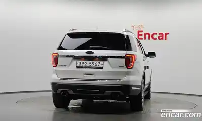 Ford Explorer 2018 2.3 автомат (гидро), миниатюра 3