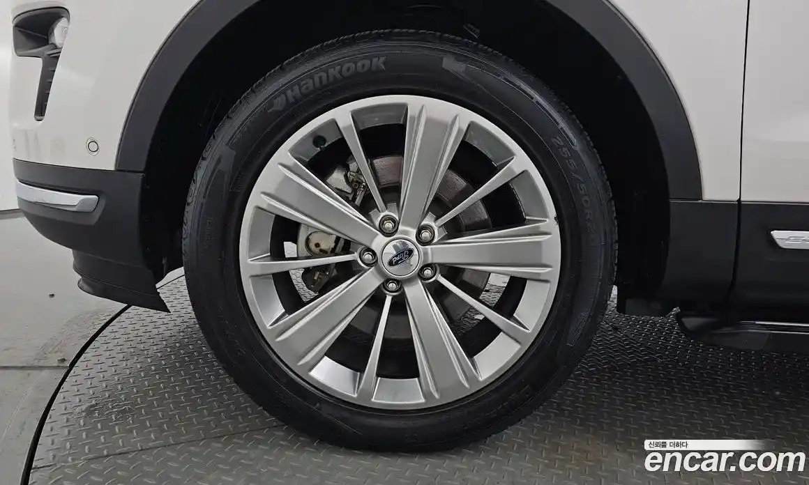 Ford Explorer 2018 2.3 автомат (гидро), фото 4