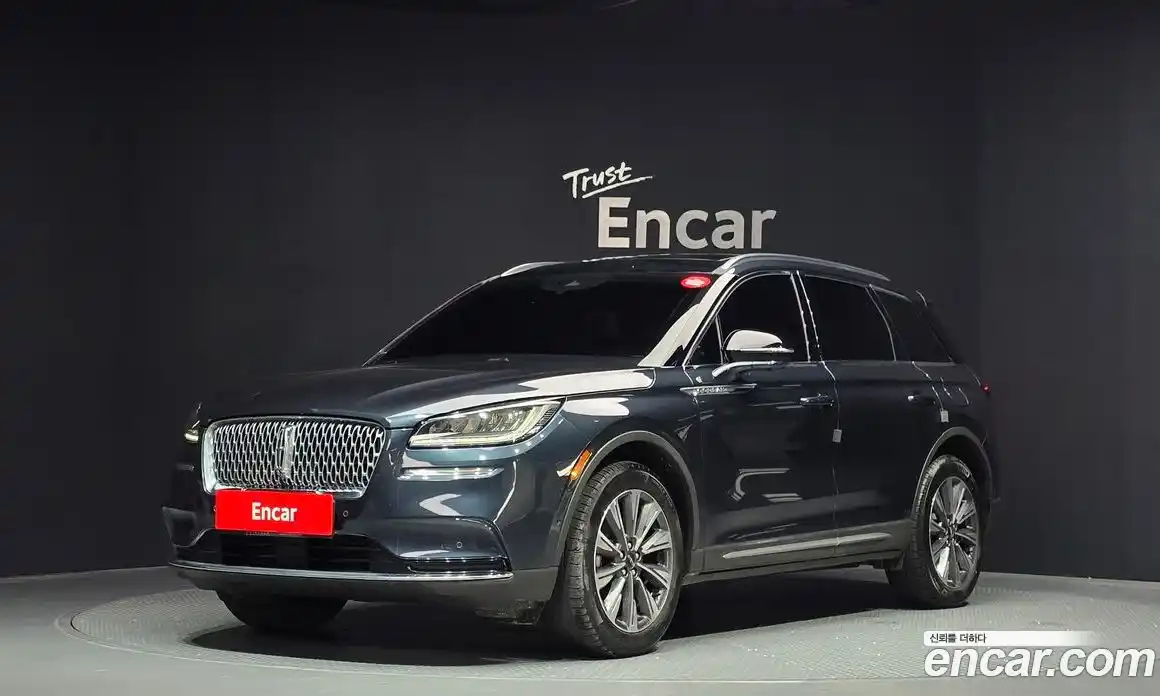 Lincoln Corsair 2022 2.0 автомат (гидро), фото 1 Lincoln Corsair 2022 2.0 автомат (гидро), фото 1