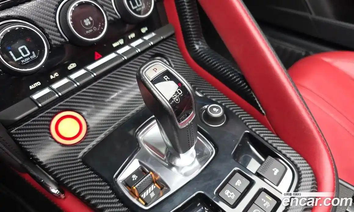 Jaguar F-Type 2015 3.0 автомат (гидро), фото 9 Jaguar F-Type 2015 3.0 автомат (гидро), фото 9