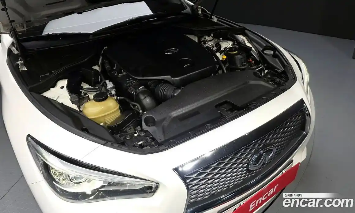 Infiniti Q50 2016 2.1 автомат (гидро), фото 6
