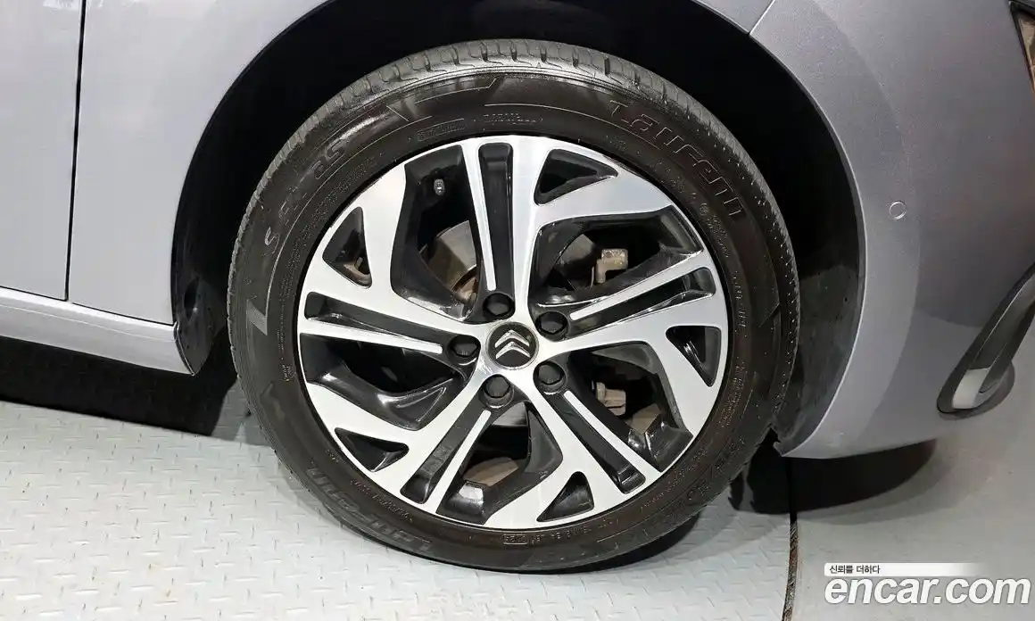 Citroen C4 Picasso 2018 1.6 автомат (гидро), фото 7