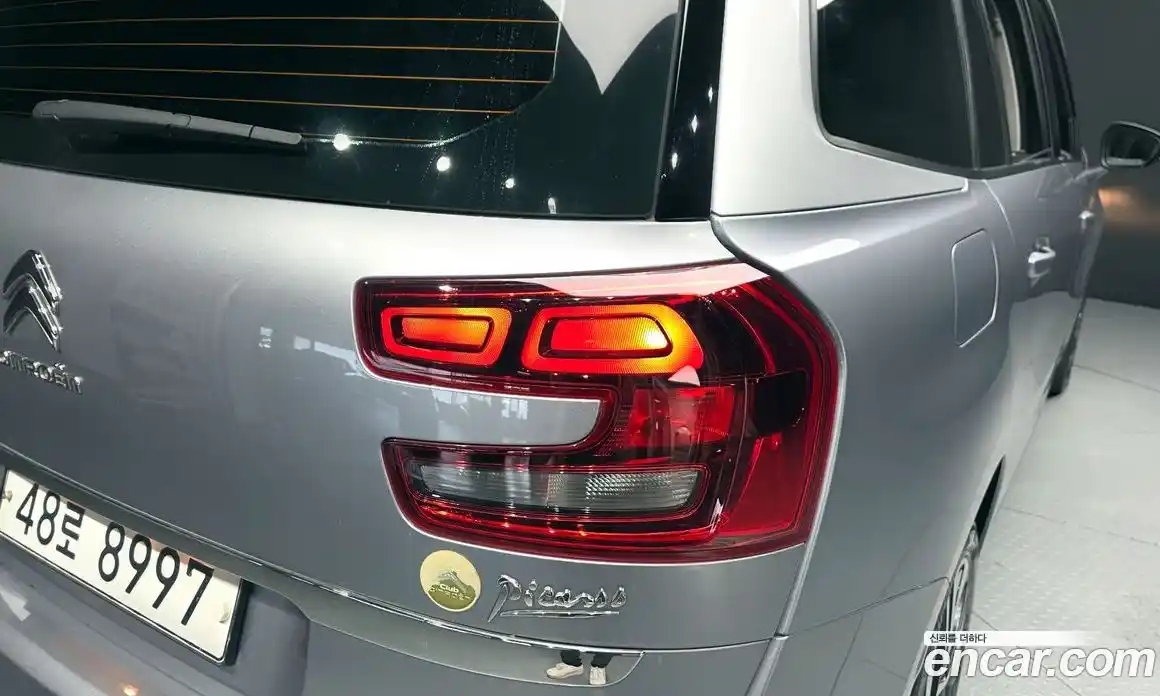 Citroen C4 Picasso 2018 1.6 автомат (гидро), фото 9