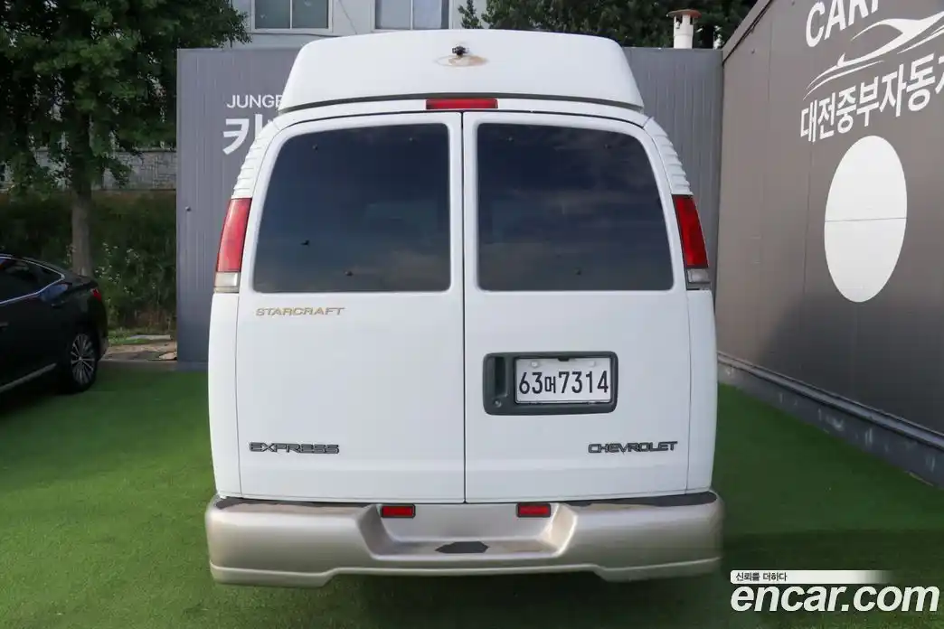 Chevrolet Express Van 2001 5.7 автомат (гидро), фото 4