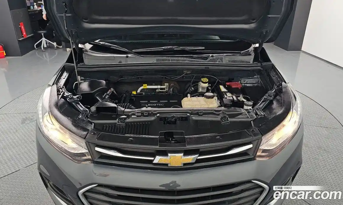 Chevrolet Trax 2017 1.4 автомат (гидро), фото 6